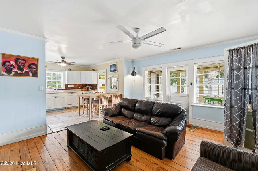 2072 Boones Neck Road Sw, Supply, NC 28462 - #2