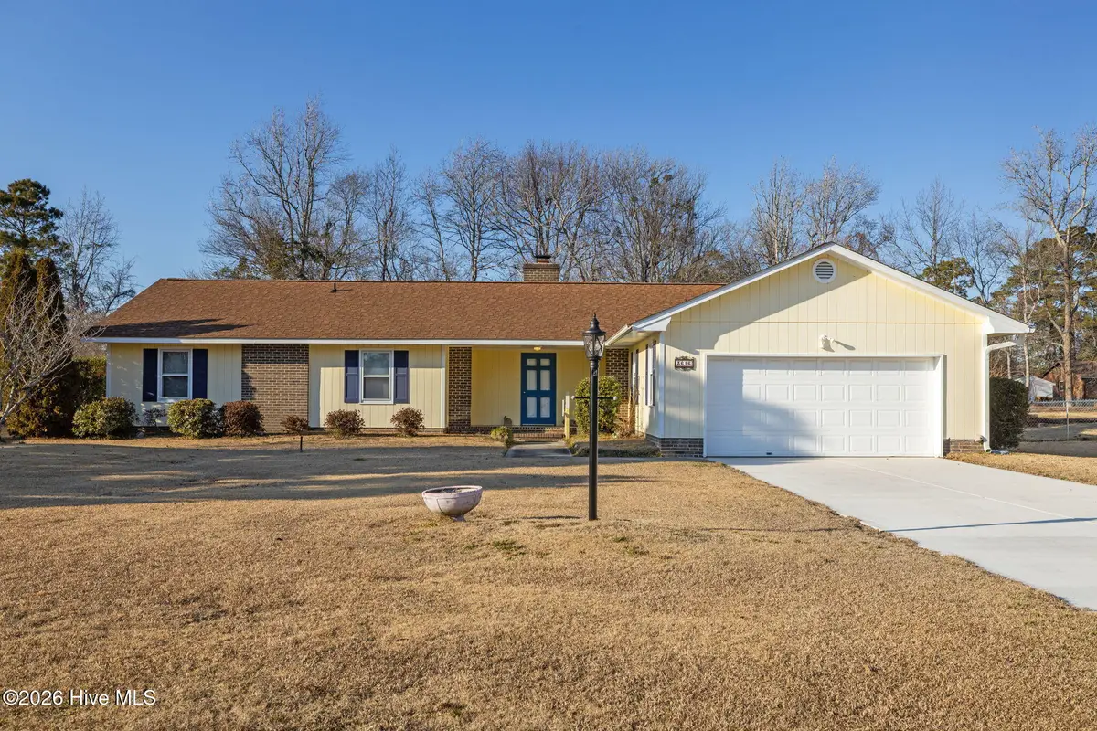 3616 Sunny Drive, Morehead City, NC 28557 - #1