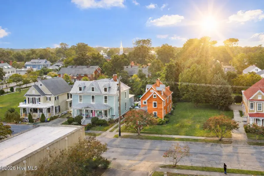 411 Hancock Street, New Bern, NC 28560 - #2