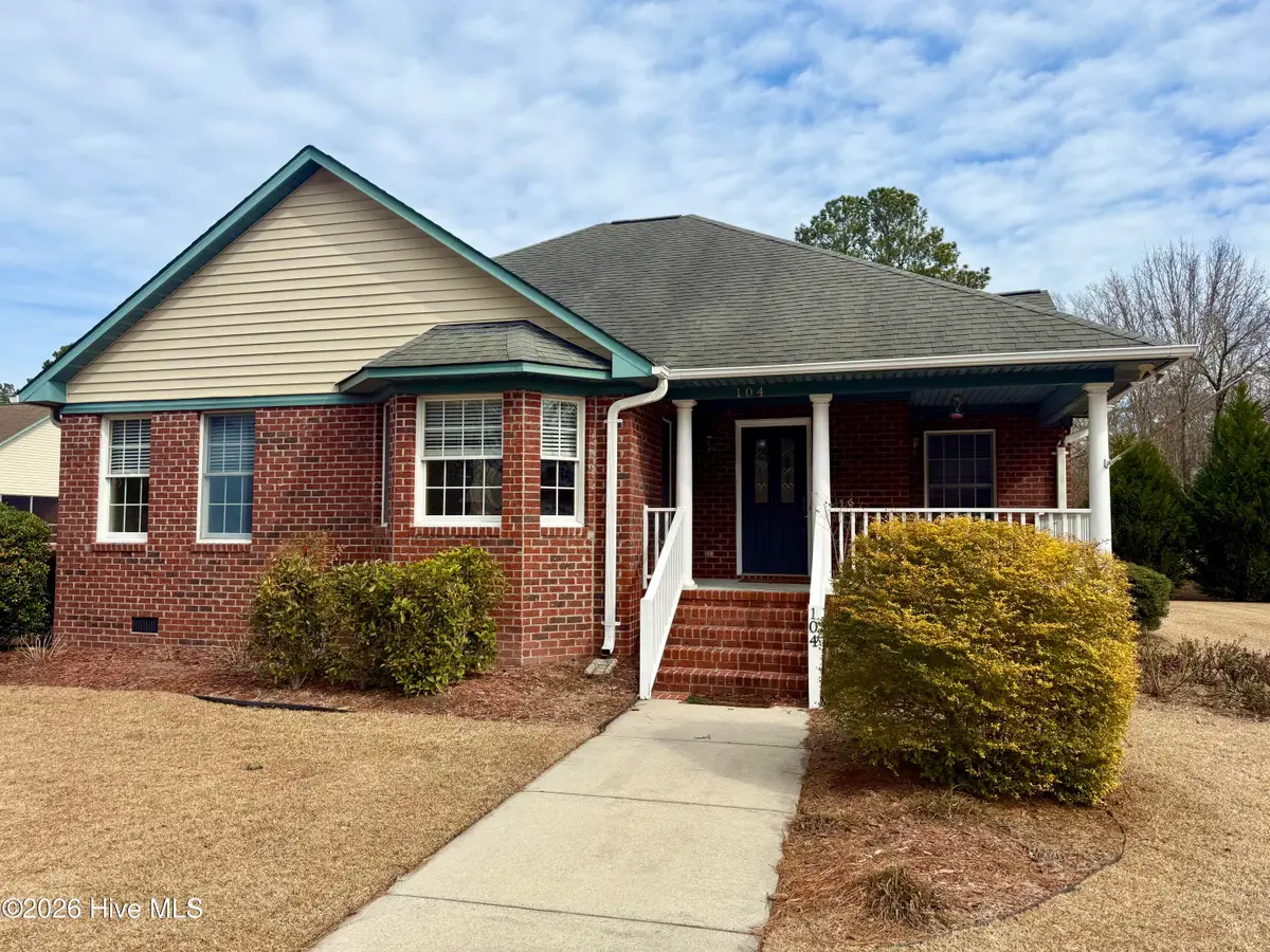 104 Boleyn Loop, New Bern, NC 28562 - #1