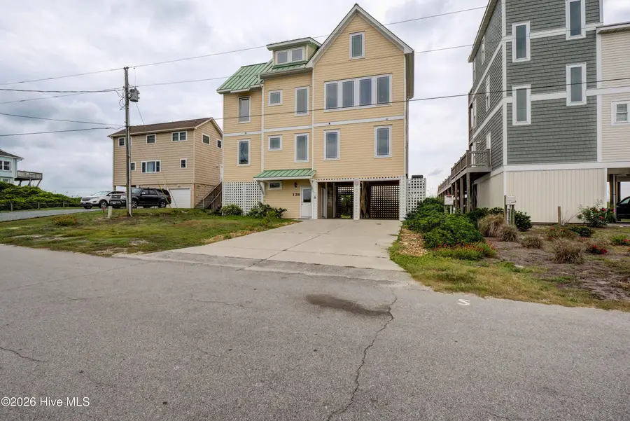 138 Topsail Road, North Topsail Beach, NC 28460 - #2