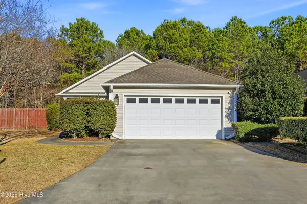 2423 Red Maple Circle, Leland, NC 28451