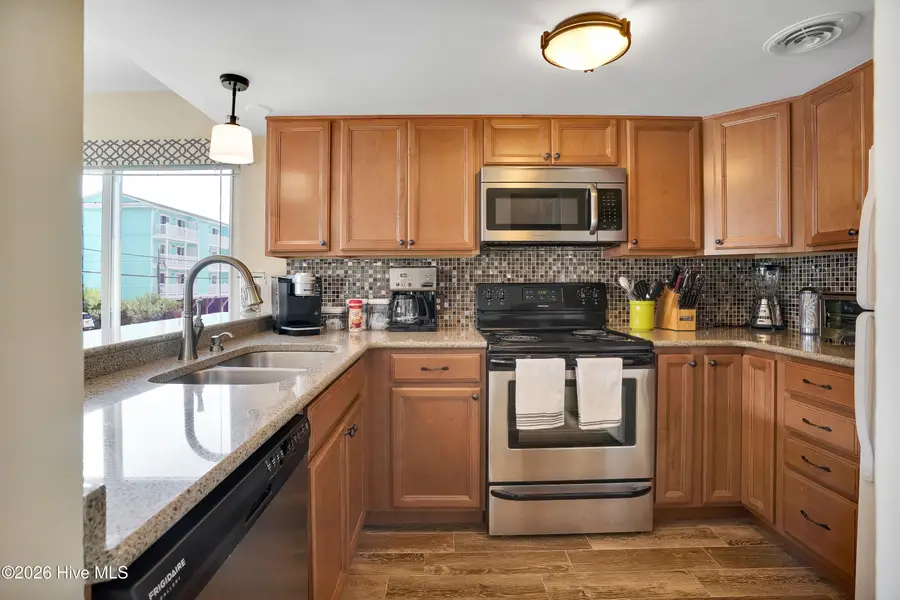 1509 Carolina Beach Avenue N #E1, Carolina Beach, NC 28428 - #2