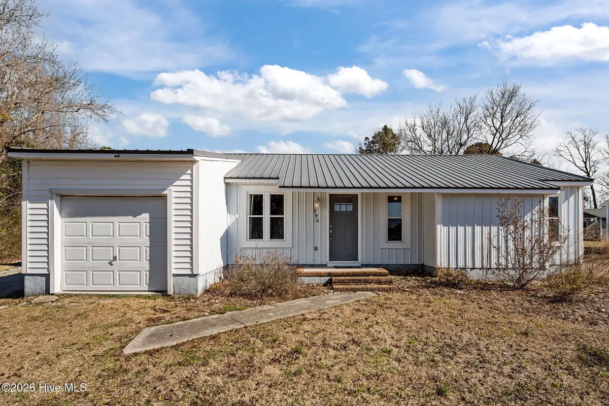 296 Drummer Kellum Road, Jacksonville, NC 28546 - #1