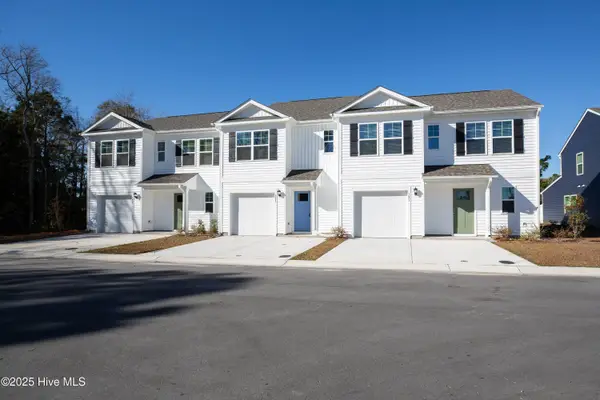 120 N Grassland Road #Unit 15, Surf City, NC 28445