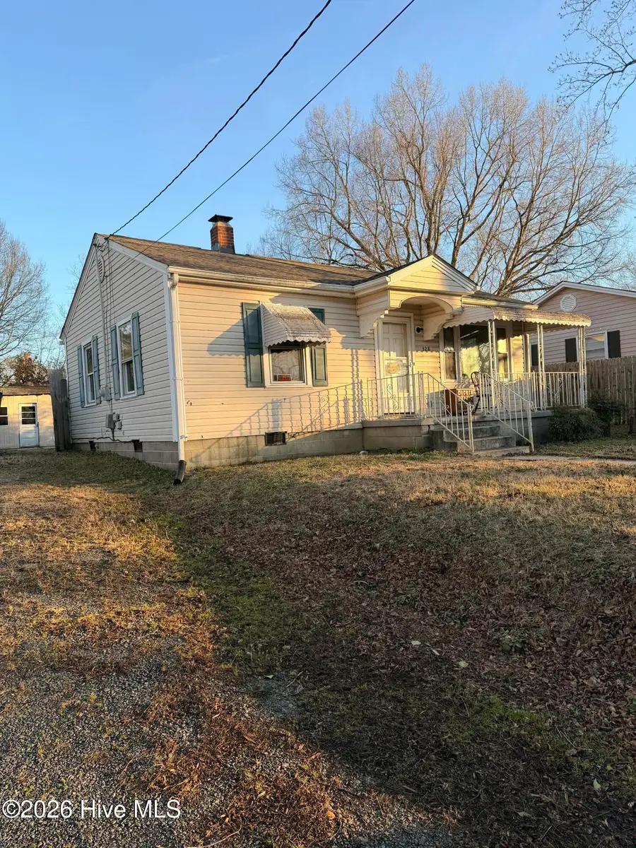 328 Mulberry Street, Reidsville, NC 27320 - #2