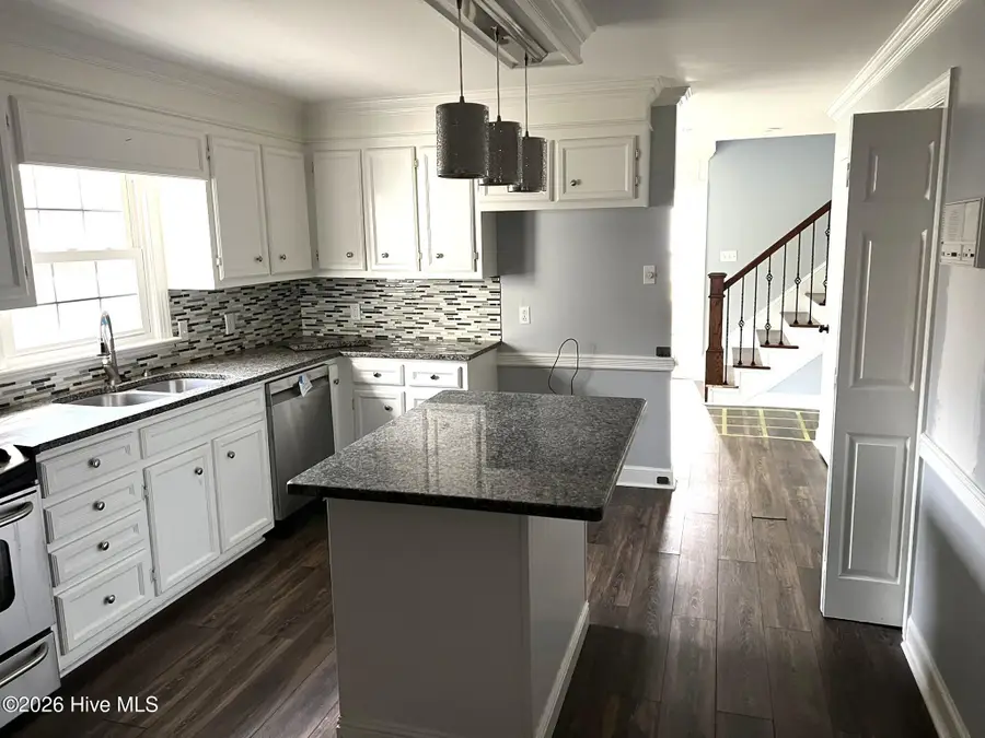 214 E Raintree Lane, Goldsboro, NC 27534 - #2