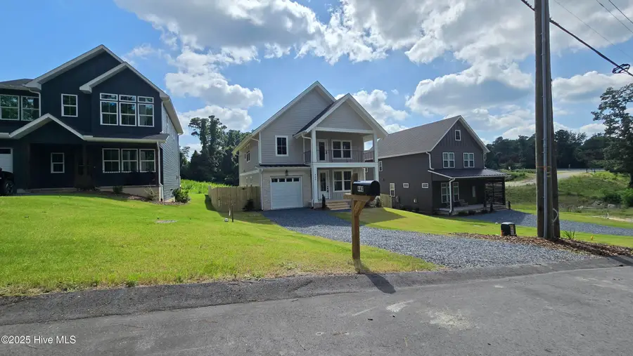 440 W Illinois Avenue, Southern Pines, NC 28387 - #3