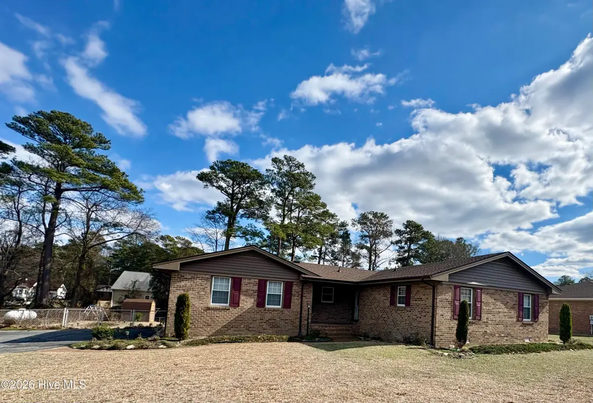 305 Crestwood Drive, Goldsboro, NC 27530 - #1