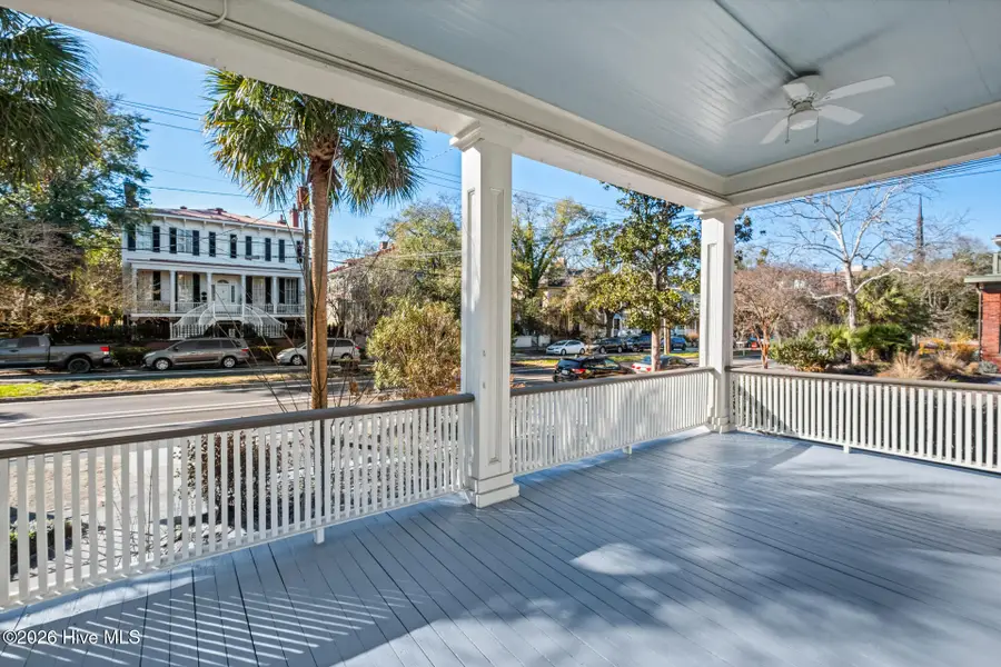 121 S 5th Avenue, Wilmington, NC 28401 - #2