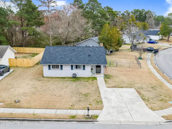 407 Dennis Road, Jacksonville, NC 28546