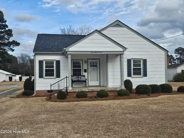 504 Stewart Avenue, Clinton, NC 28328