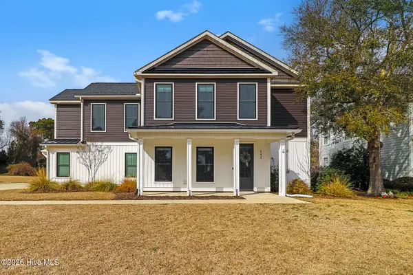 542 Deer Creek Drive, Cape Carteret, NC 28584