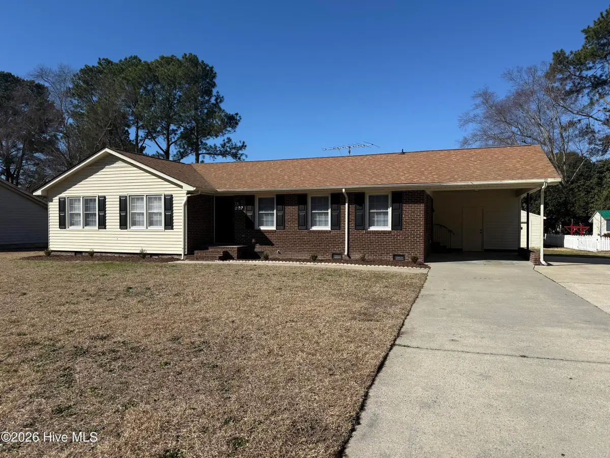 207 Avalon Lane, Greenville, NC 27858 - #1