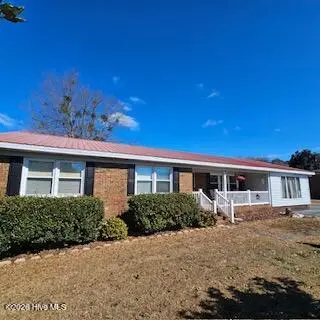 426 N Main Street, Broadway, NC 27505 - #1