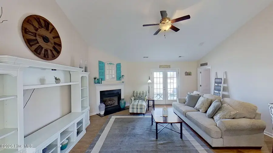 208 Bungalow Drive, New Bern, NC 28562 - #2