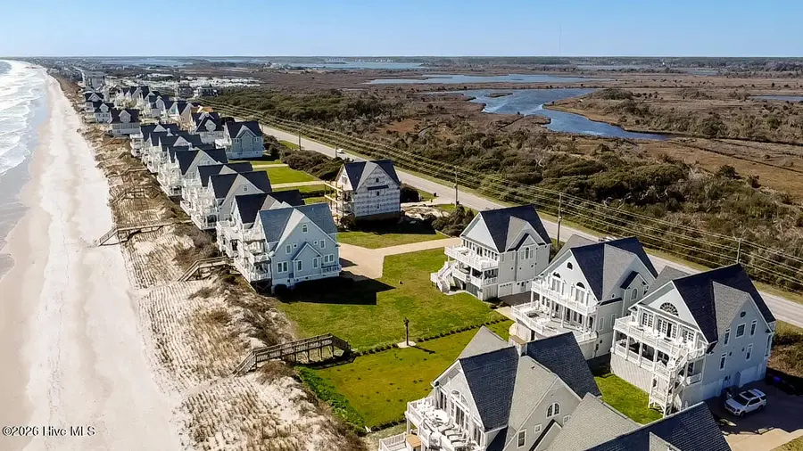 4290 Island Drive, North Topsail Beach, NC 28460 - #3