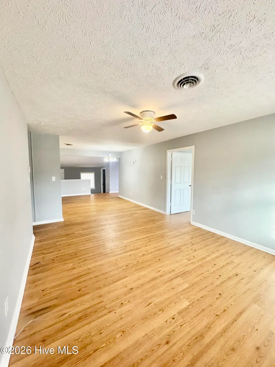 105 Yorkshire Drive, Jacksonville, NC 28546 - #3