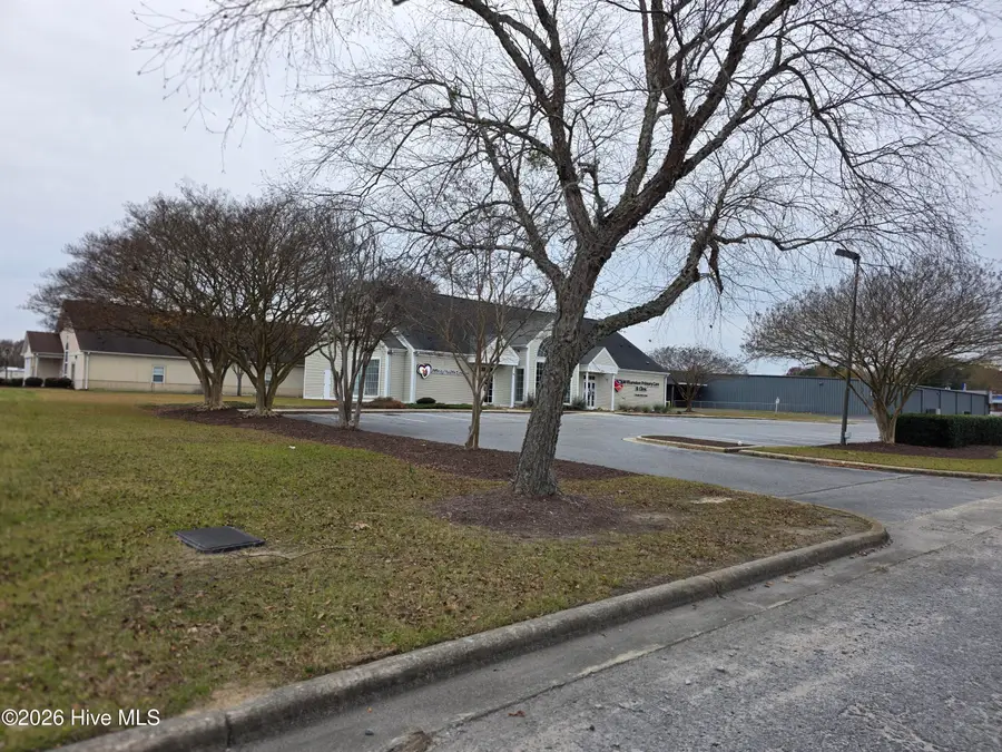 806 Park Street, Williamston, NC 27892 - #2