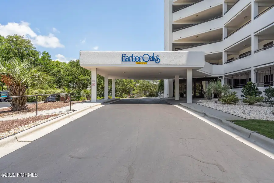 1080 Saint Joseph Street #Apt 2b, Carolina Beach, NC 28428 - #3