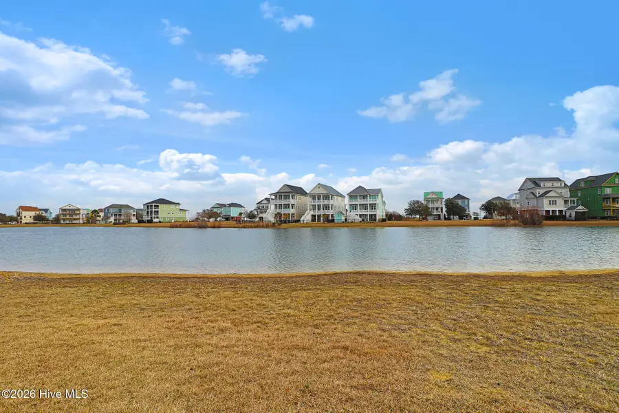 606 Cannonsgate Drive, Newport, NC 28570 - #2
