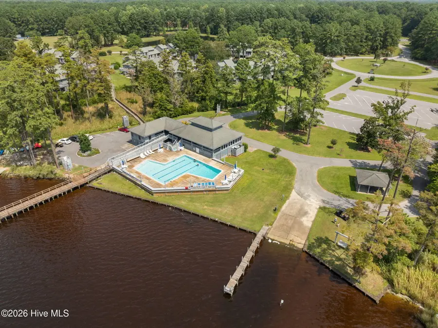 506 Broad Creek Drive, Washington, NC 27889 - #2