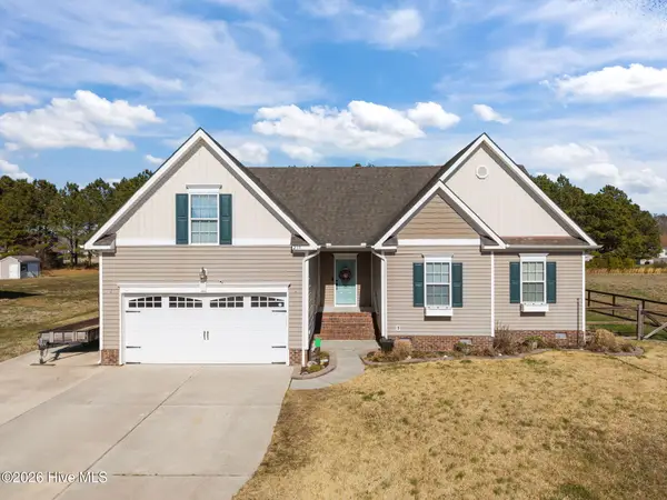 233 Moyock Landing Drive, Moyock, NC 27958