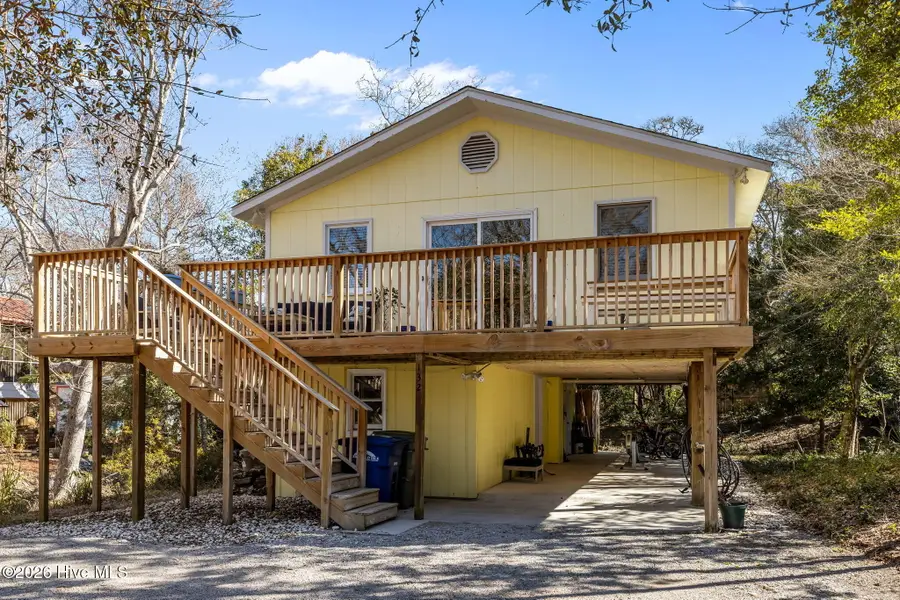 132 Conch Court, Emerald Isle, NC 28594 - #3