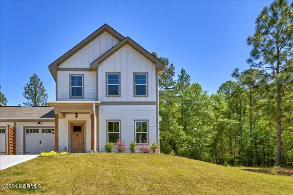 3667 Murdocksville Road, West End, NC 27376