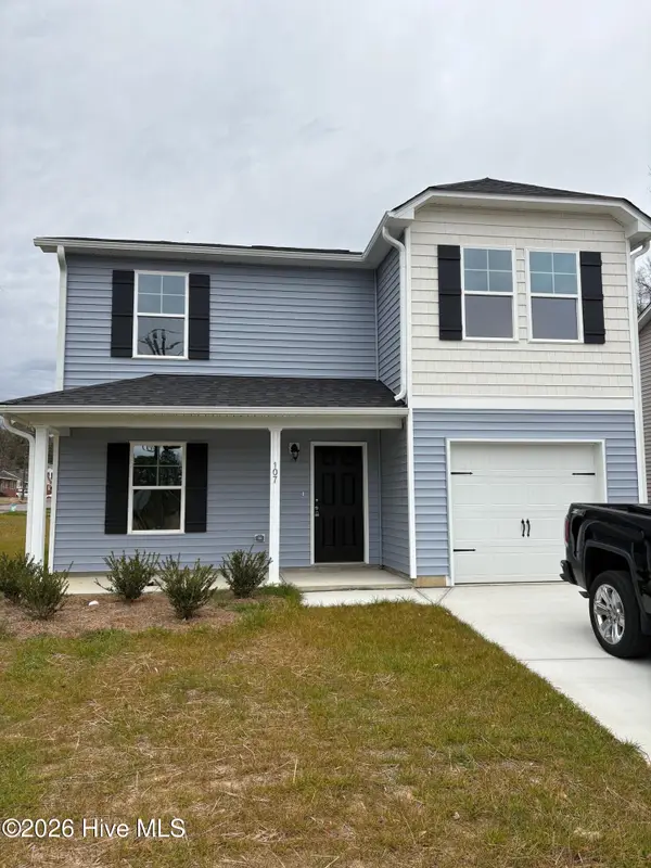 107 W Highland Avenue, Kinston, NC 28501