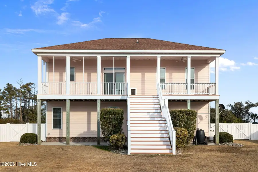 1305 Barnacle Lane, Morehead City, NC 28557 - #3