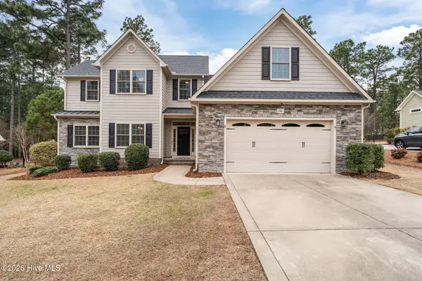 140 Wiregrass Lane, Southern Pines, NC 28387