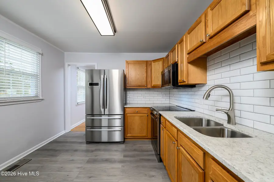 2206 High School Drive, New Bern, NC 28560 - #3