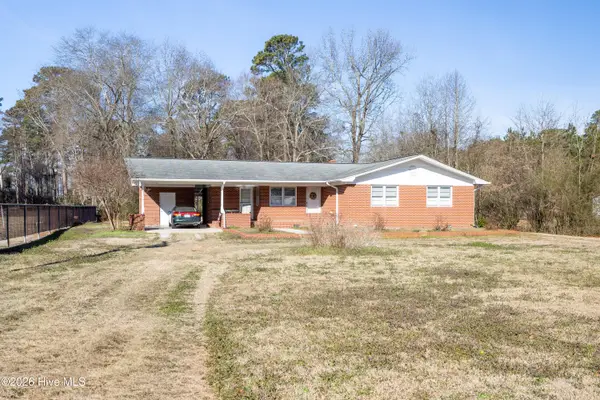 2081 N Salemburg Highway, Salemburg, NC 28385