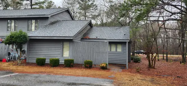 1904 Sherbrooke Circle, Laurinburg, NC 28352