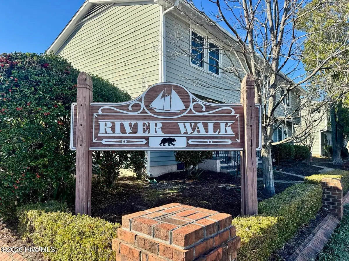 306 River Walk, New Bern, NC 28560 - #1