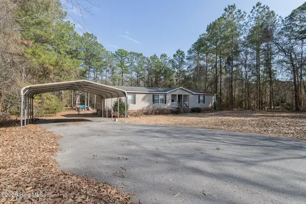 210 Creek Bank Drive, New Bern, NC 28560