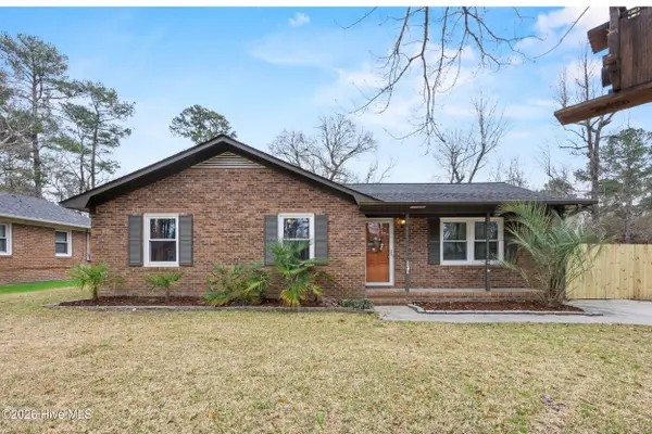 131 Meadowood Drive, Wilmington, NC 28411