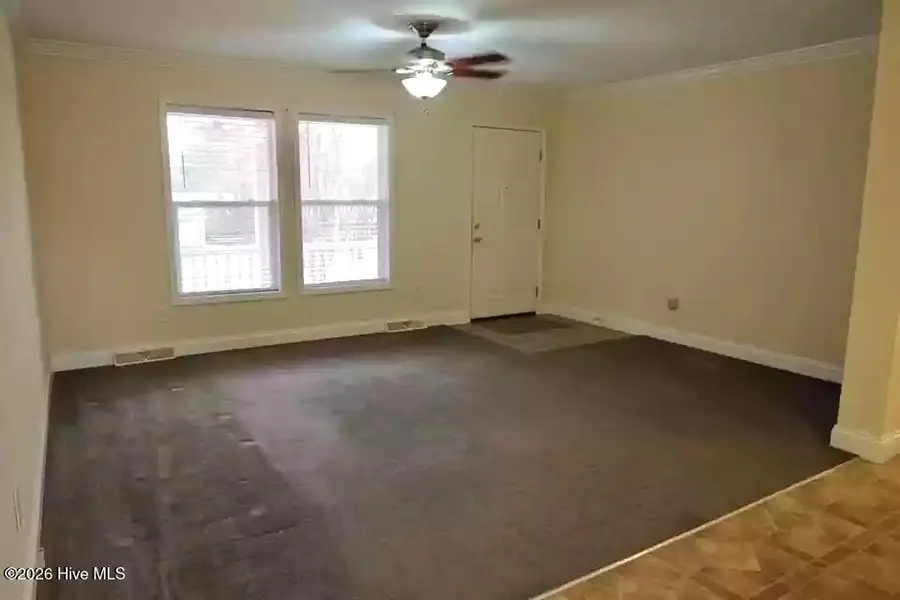 123 Mobley Street, Roanoke Rapids, NC 27870 - #2