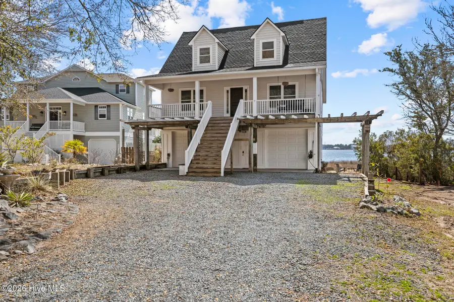 1039 Chadwick Shores Drive, Sneads Ferry, NC 28460 - #2