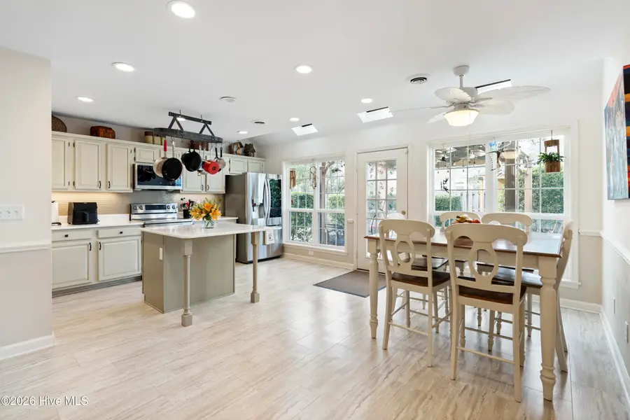 3912 W Bishop Court, Wilmington, NC 28412 - #3