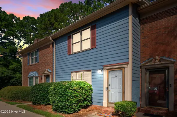 101 Laura Lane #C2, Greenville, NC 27858