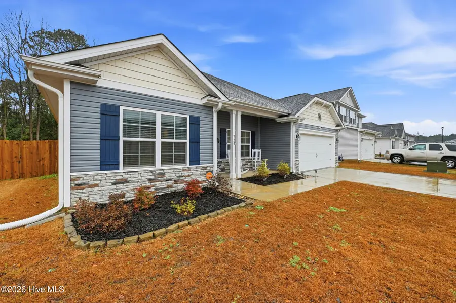 725 Greenwich Place, Richlands, NC 28574 - #2