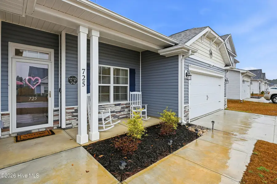 725 Greenwich Place, Richlands, NC 28574 - #3