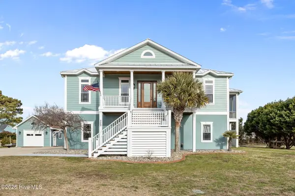 309 Island View Drive, Newport, NC 28570