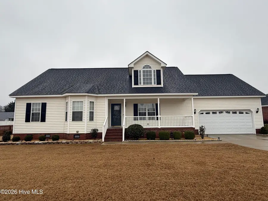 102 N Woodridge Drive, Pikeville, NC 27863 - #2