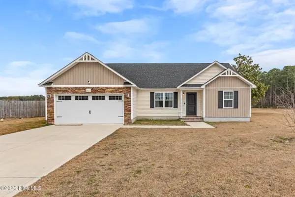 205 Arbor Court, Richlands, NC 28574