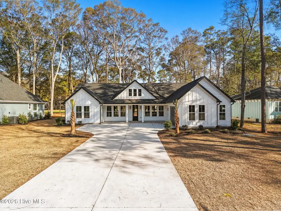822 Shoreline Drive W, Sunset Beach, NC 28468 - #2