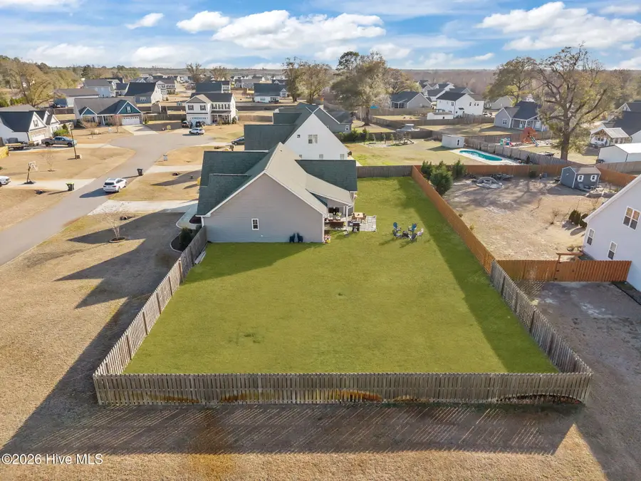 28 S Lord Wallace Court, Rocky Point, NC 28457 - #2