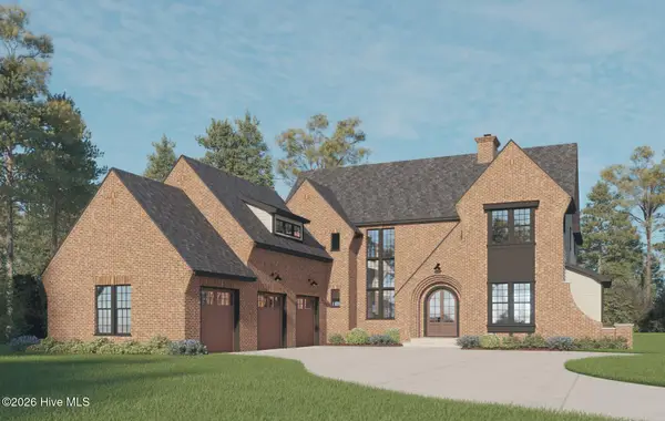 210 Eagle Point Lane, Southern Pines, NC 28387